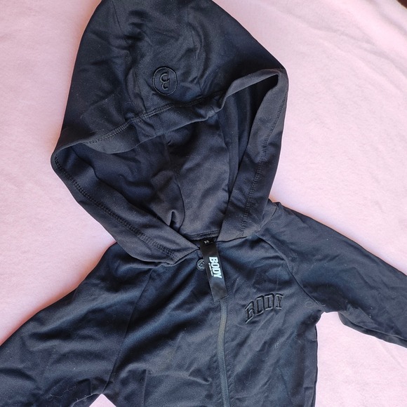 BODY by Raven Tracy Cropped Full Zip Hoodie Jacket XS Black Athletic - Picture 4 of 4